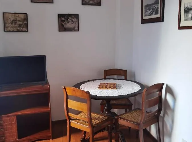 דירה No Centro Historico De שטובל